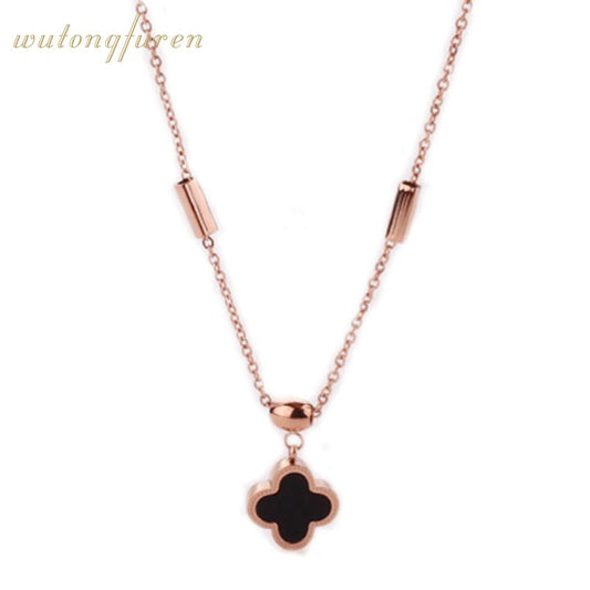 Short Europe And America Titanium Steel Clover Black And White Double-Sided Pendant Birthday Korean-style Simple Fashion Choker